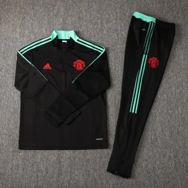 Manchester United 2021-22 Half-Zip Tracksuit Black