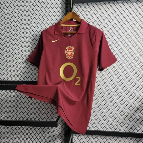 Arsenal 2005/06 Home Retro Jersey