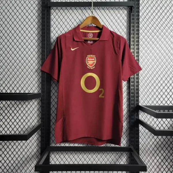 Arsenal 2005/06 Home Retro Jersey