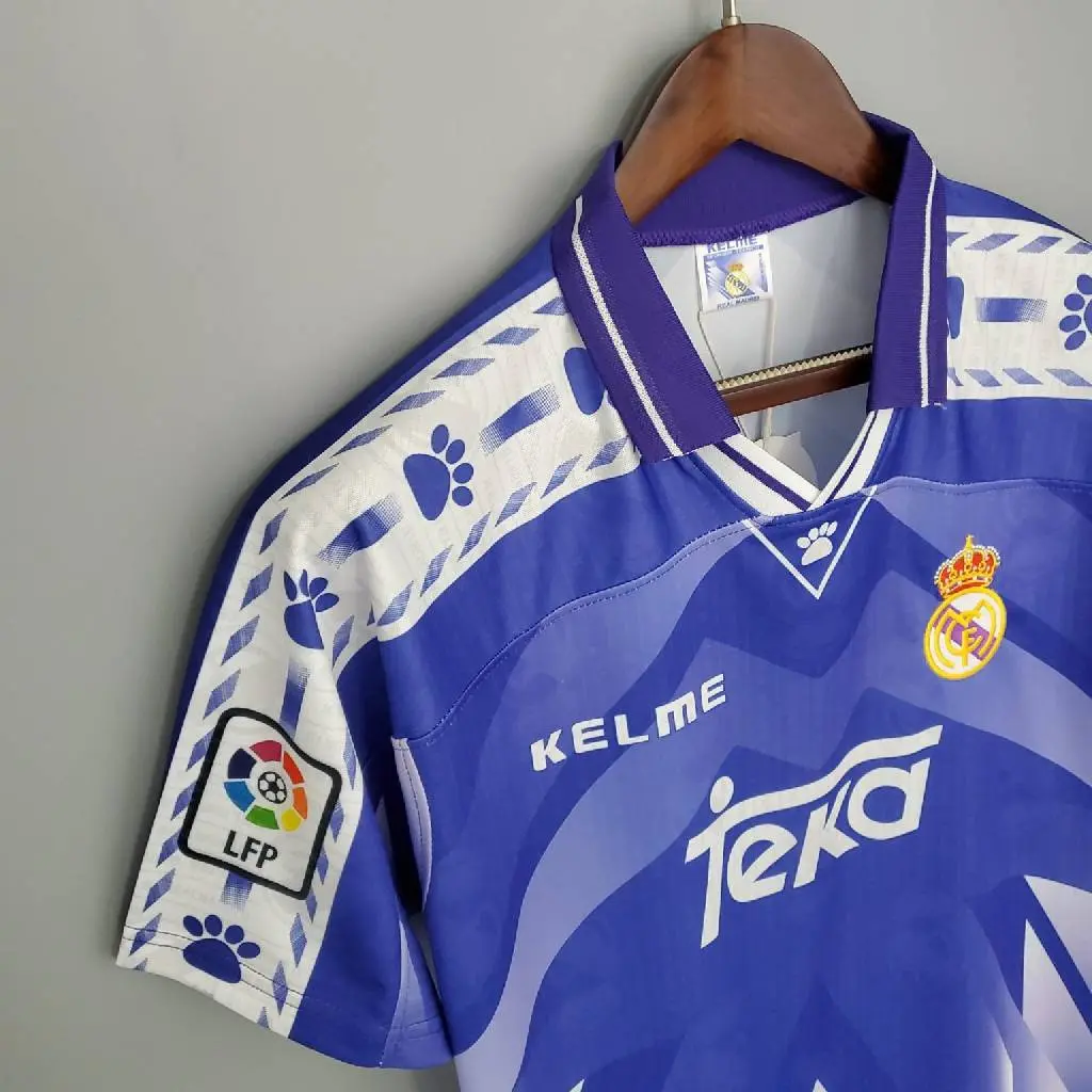 Real Madrid 1996/97 Away Retro Jersey