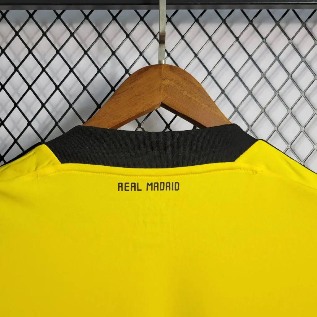 Real Madrid 2011/12 Yellow Goalkeeper Retro Jersey