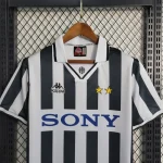 Juventus 1995/96 Home Retro Jersey